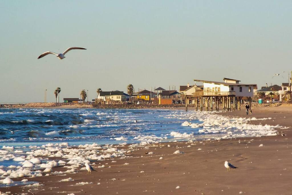 Seabreeze Suenos ※ Surfside Abode A Walk To Beach Villa Surfside Beach Exterior photo